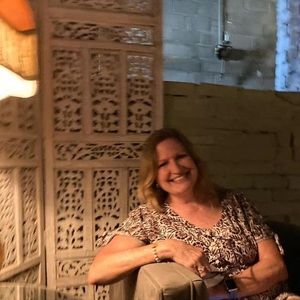 Meet your Posher, Sherry